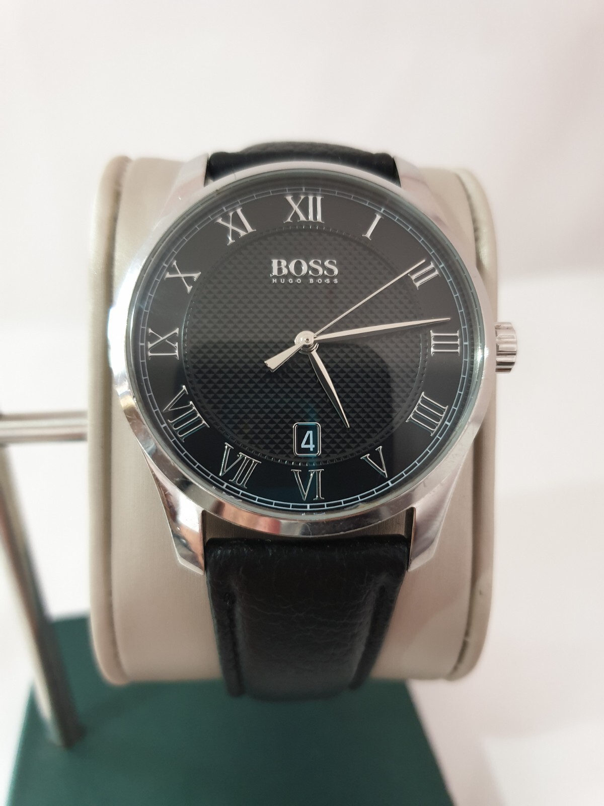 HUGO BOSS Master 41mm Case Silver Stainless Steel, Dial Black  