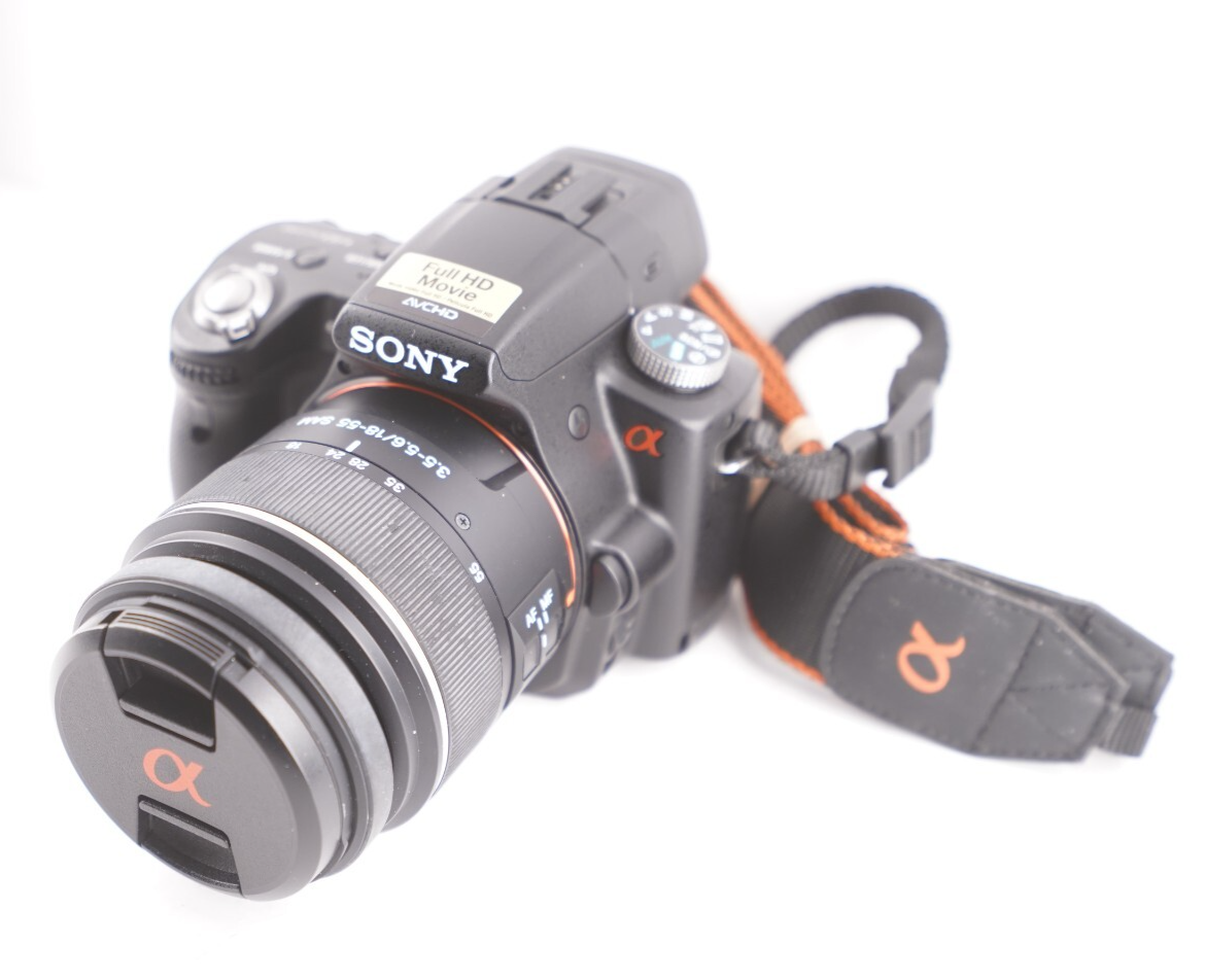 Sony SLT-A35K Digital Camera with Zoom Lens Kit 18-55mm f3.5-5.6 A