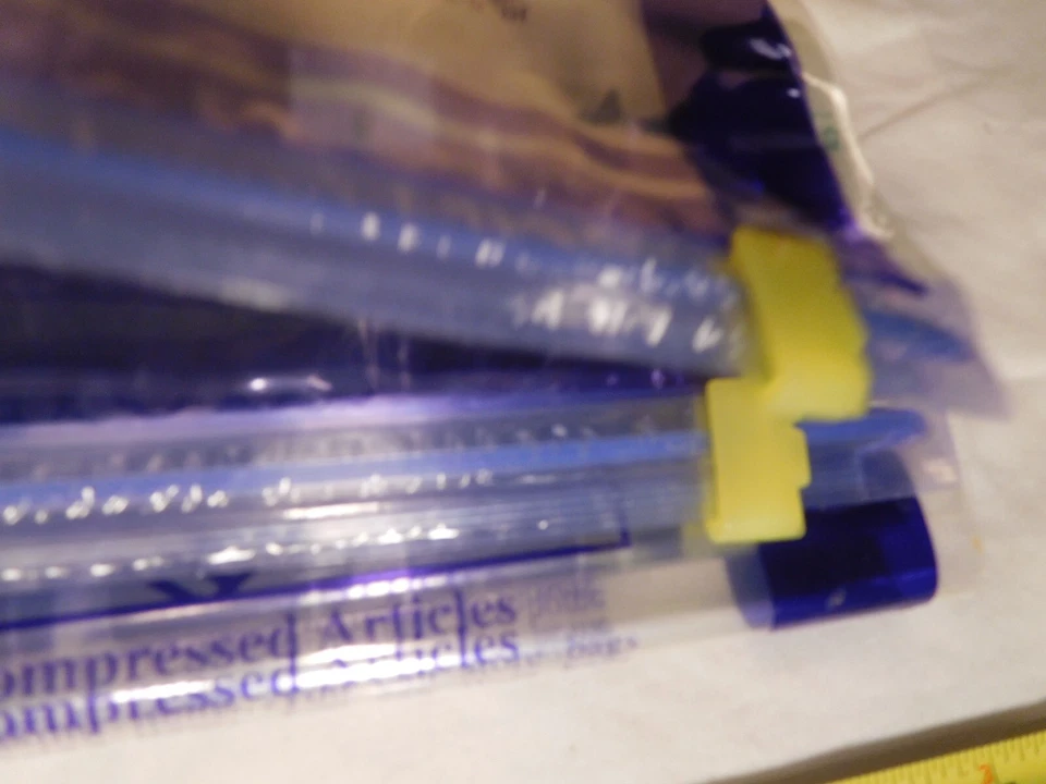 10 Space Saving Pack-Mate Vacuum Storage Bag 6 med, 3 LG, 2 JUMBO - Image 3 of 4