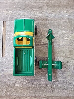 Vintage NYLINT Bass Chaser Pickup Truck Metallic Green Collectibl