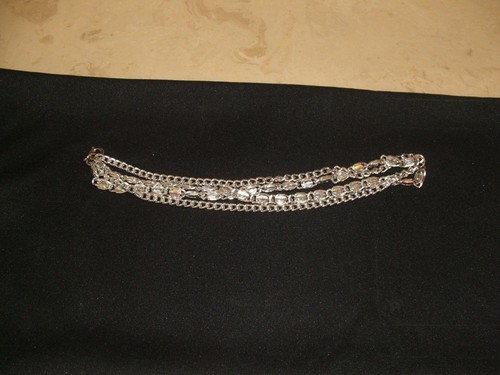 COLLECTIBLE vintage 1980's silvertone 4 strand chain bracelet 7.5 length - 第 1/2 張圖片