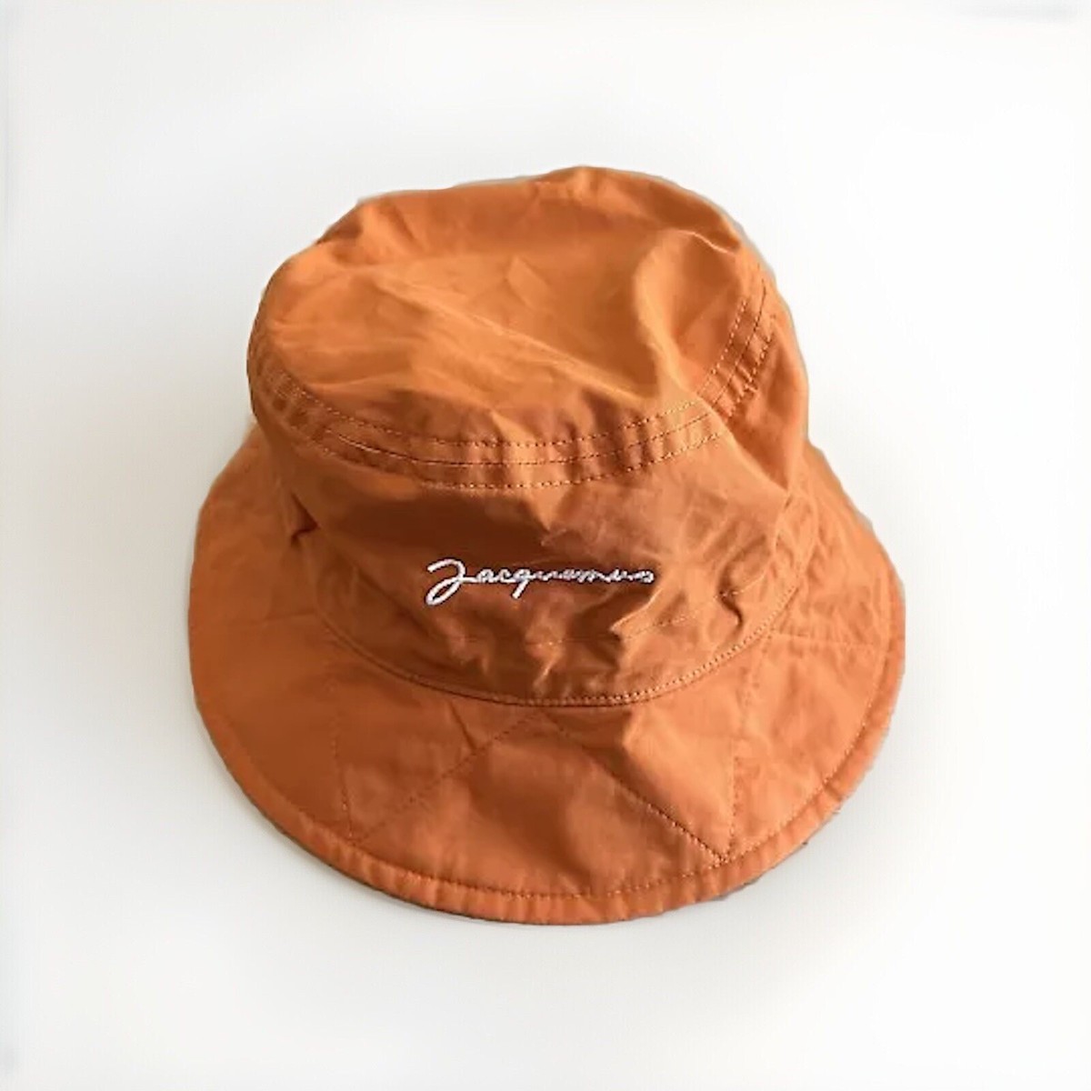 tie28mjacquemus Le bob Ficiu バケットハット tie28mjacquemus Le bob Ficiu バケットハット Jacquemus Le Bob