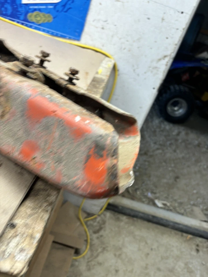 Barra metálica de refuerzo para parachoques trasero Ford Mustang Capri LX GT 1979-1993 1987 1990 Foto 2 de 4