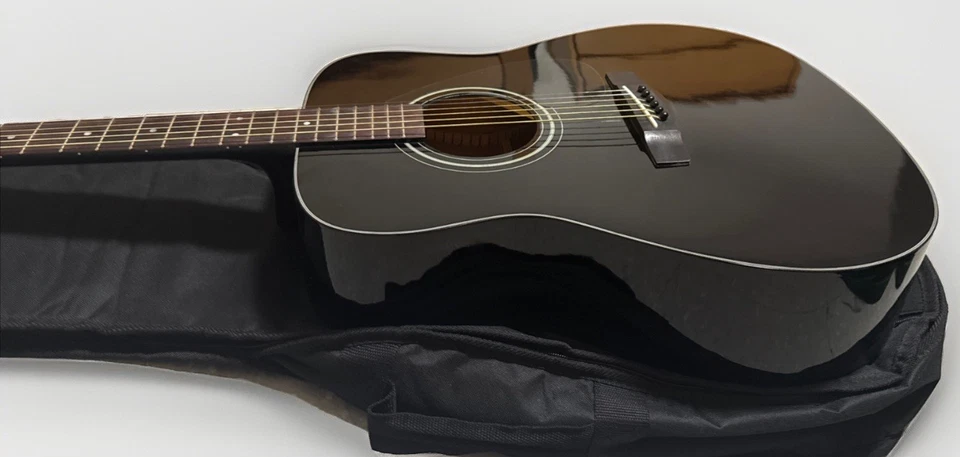 Yamaha F335 Acoustic Guitar Black Great Condition Free Shipping Dreadnought - Image 2 of 4