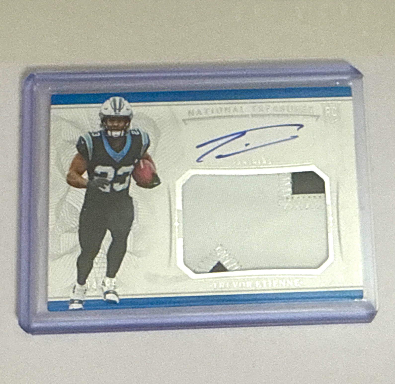 Trevor Etienne Panini National Treasures Crossover Rookie Patch Autographs #TEE Base