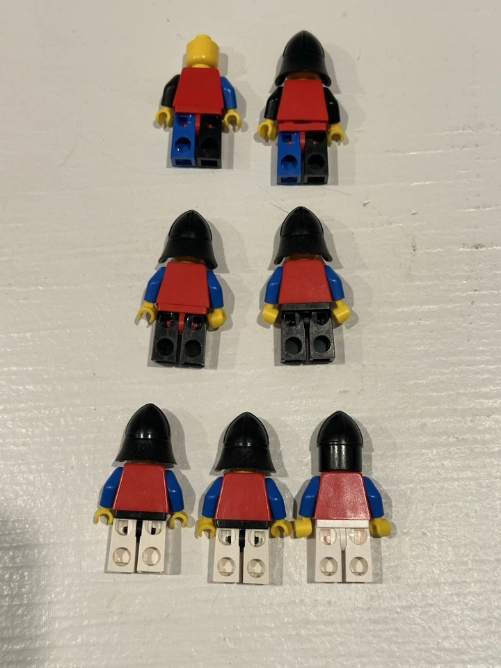 Lot of 7 X Lego Castle Dragon Knights Minifigures - Image 2 of 3