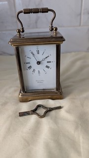 Antike Bornand Freres Montbeliard Kutschenuhr. Guter Zustand & funktionstüchtig.