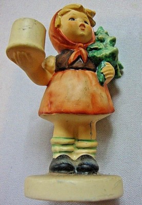 Vintage Hummel Goebel 776 Germany Ceramic Porcelain Figurine 5'' Girl With Tree