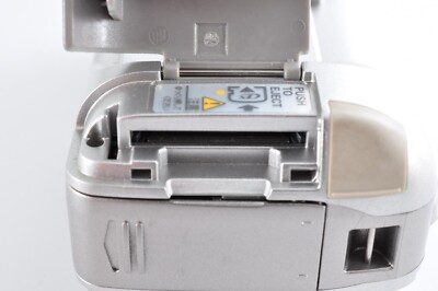 OLYMPUS X-200 デジカメ a4583 Olympus Camedia X-200 Silver 3.2MP Digital Camera [Exc+5] Japan