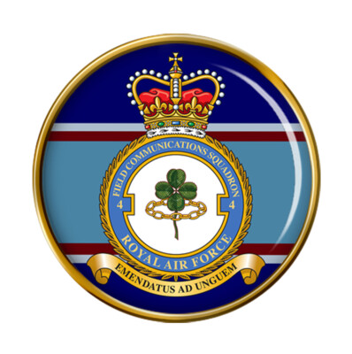 4 Field Communications Squadron, RAF Anstecknadel