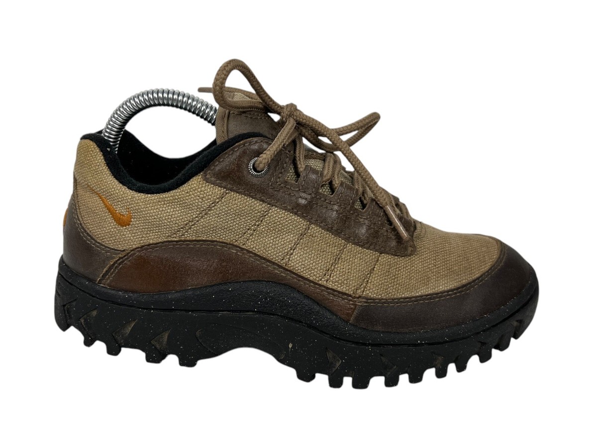 Vintage 90s Nike ACG Hiking Shoes Boots Trail Run Low Boots