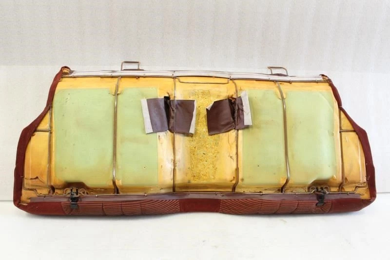 1982 1983 1984 1985 1986 TOYOTA SUPRA REAR SEAT BOTTOM CUSHION BENCH RED CLOTH - Изображение 2 из 4