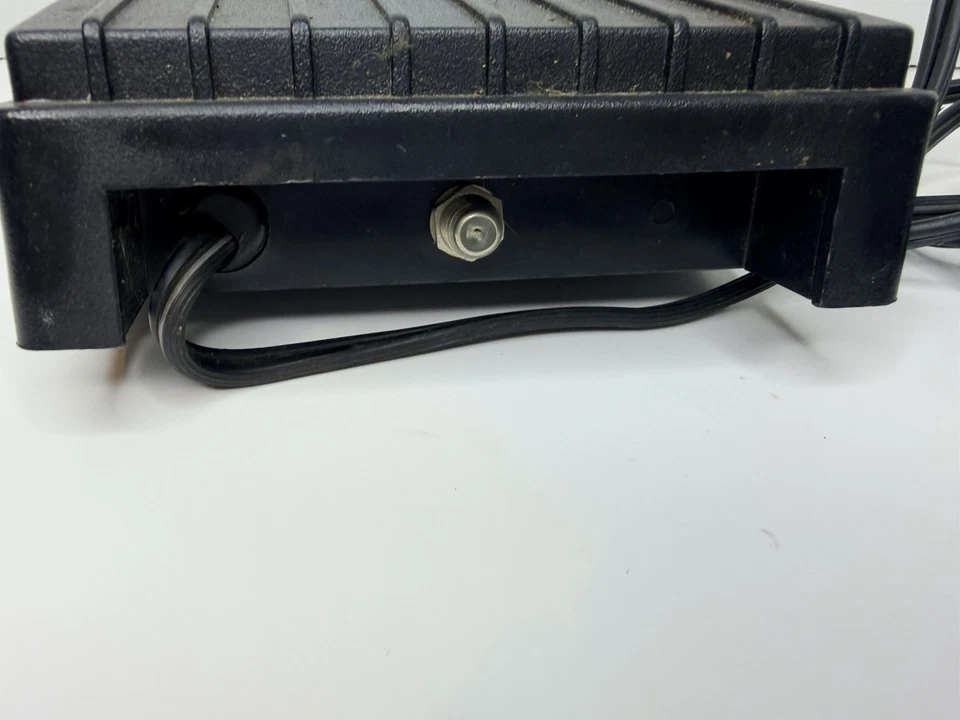 Channel Master Antenna Signal Preamplifier Power Supply Model 0040C  - Image 3 of 4