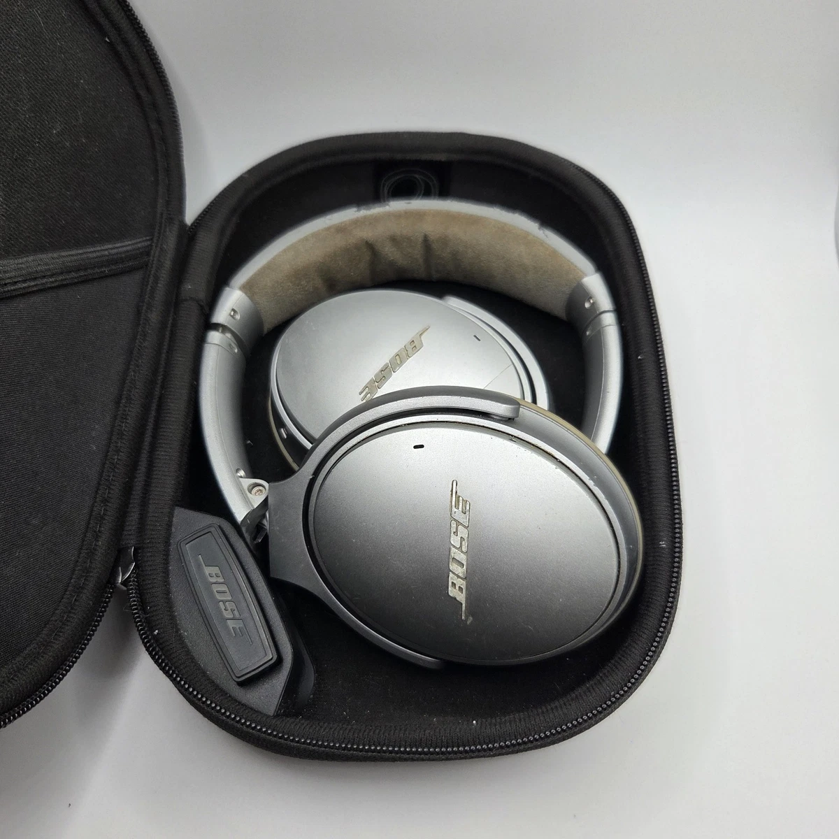 【美品/パッド新品】Bose QuietComfort 35 シルバー 限定色 Silver Bose QuietComfort 35 Headphones for sale | eBay