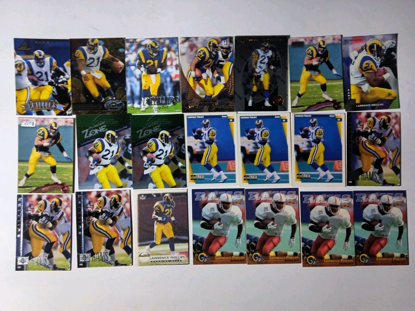 LAWRENCE PHILLIPS -Rams - Lot Of 21 Football Cards