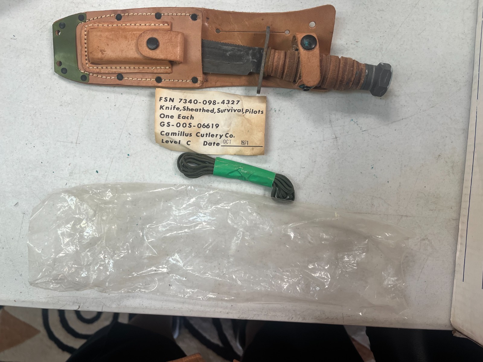 Vietnam US Jet Pilot Survival Fighting Survival CAMILLUS NY 1971 w Sheath 2