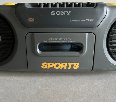 SONY CFD-970 Sports Yellow Boombox CD Cassette AM/FM Radio Vintage