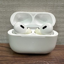 Apple AirPods Pro 2nd Generation MagSafe Charging Case Model A2968 / READ