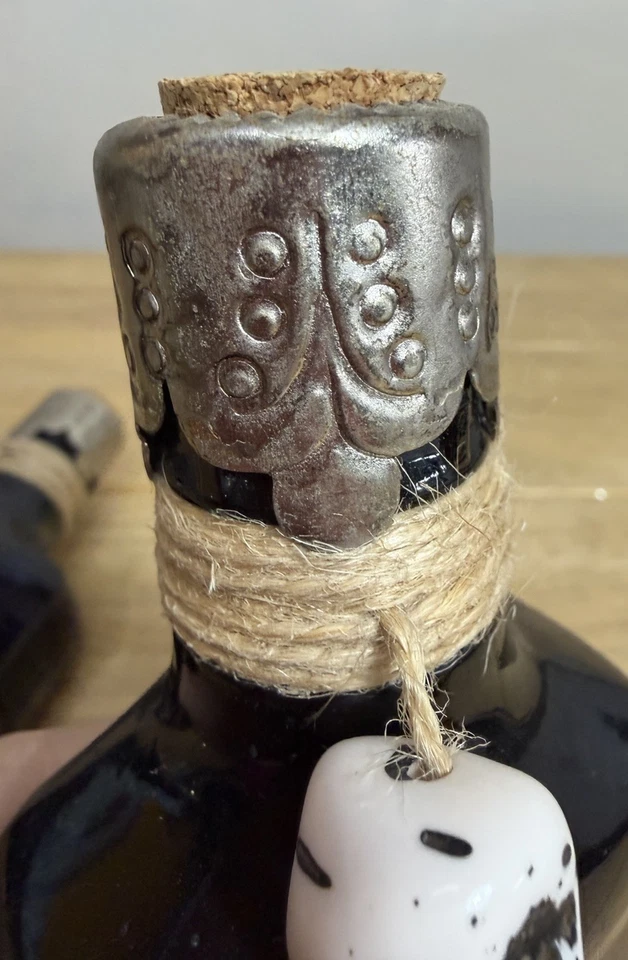 2 бутылки с ядом стеклянное зелье вечеринка на Хэллоуин пиратский череп и скрещенные кости вуду - Изображение 4 из 4