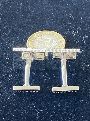 Osborne modern silver tone cufflinks with black stones - Picture 2 of 3