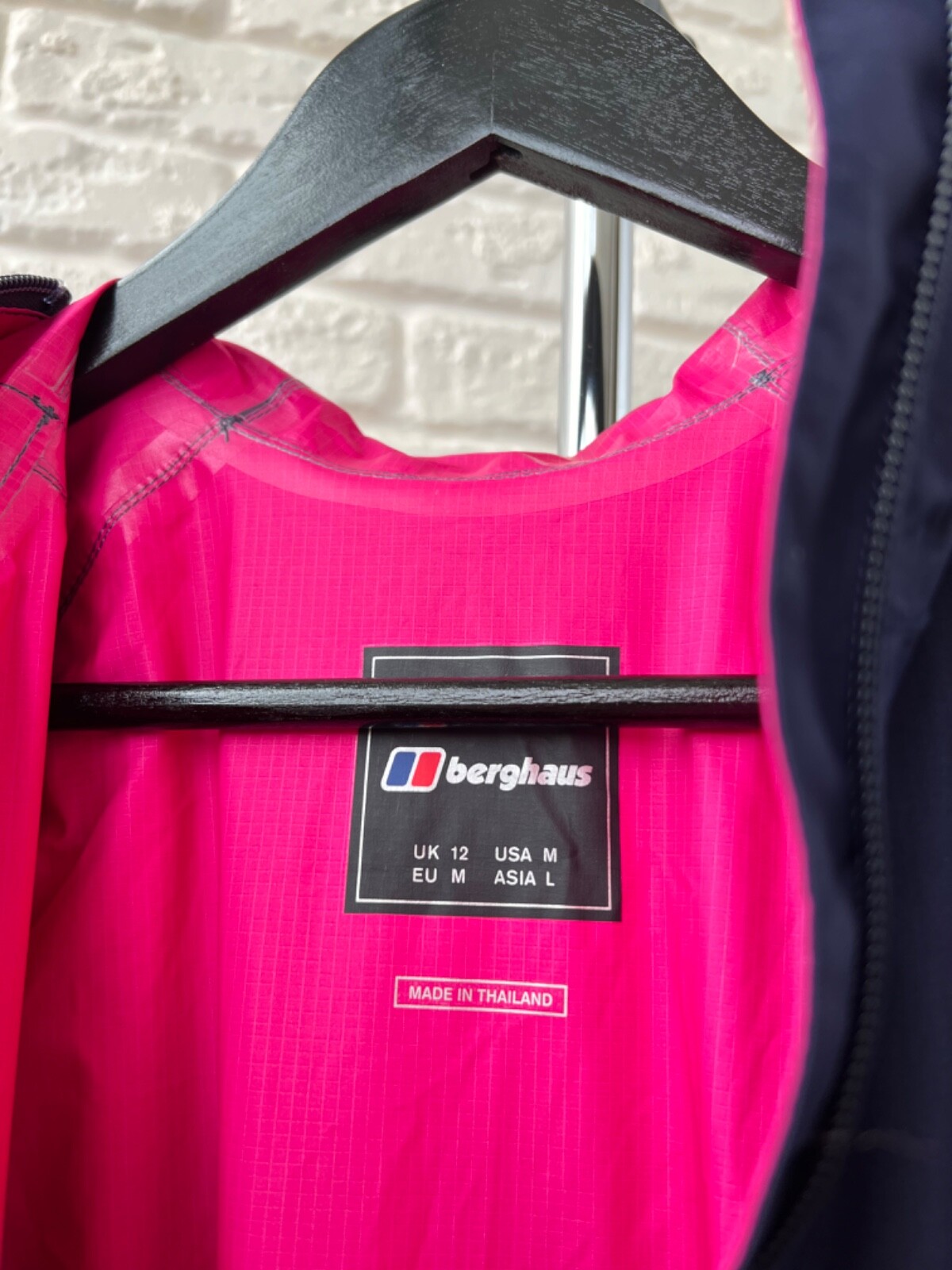 Berghaus Stormcloud HydroShell Light Jacket Women… - image 5