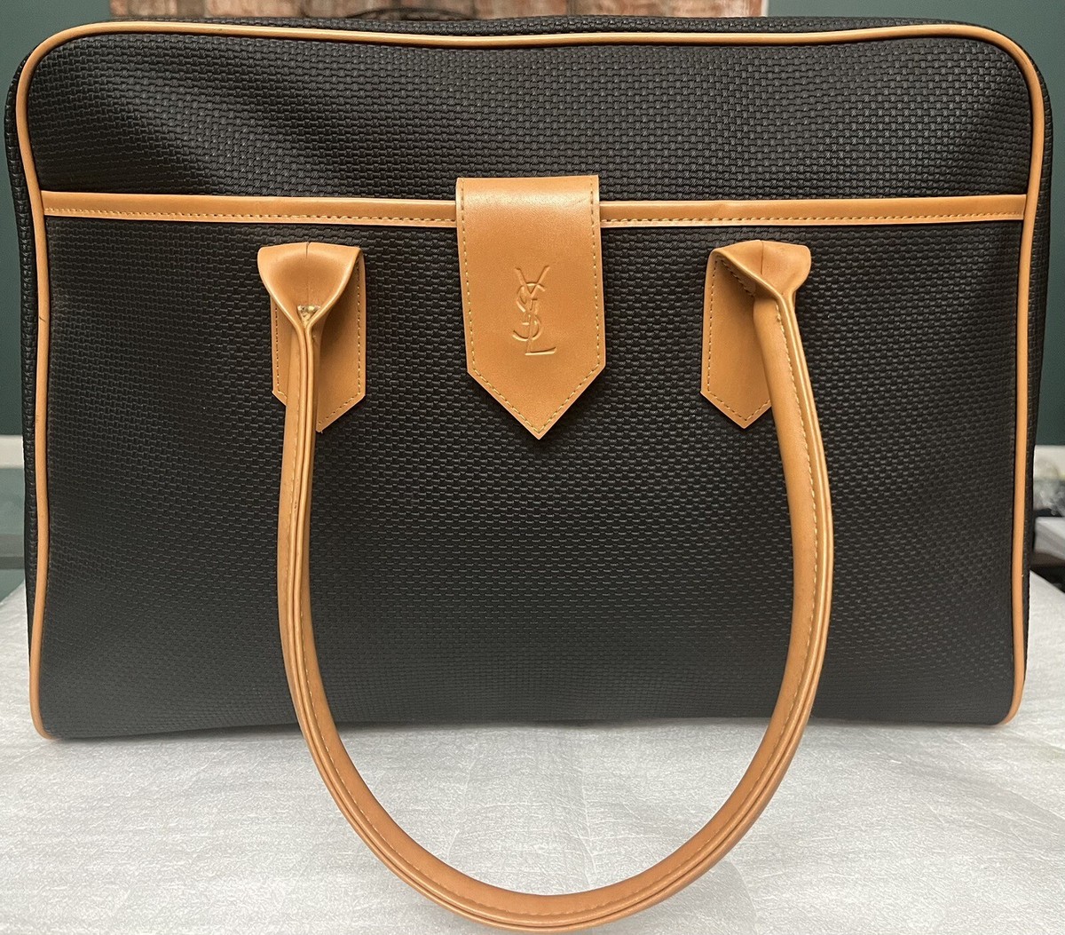yves saint laurent vs louis vuitton