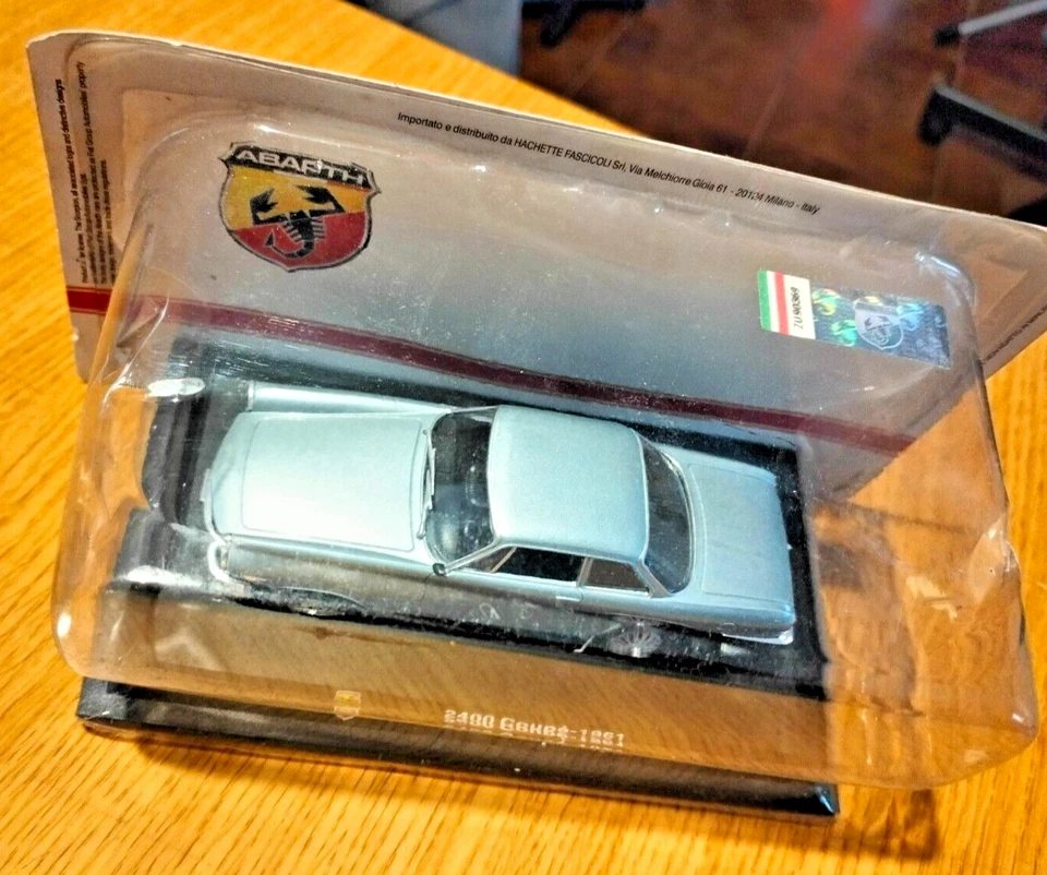 AUTOMODELLO 1 / 43 - FIAT 2400 COUPE' - 1961 -ABARTH - BLISTER  -MA14 - Immagine 4 di 4