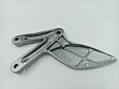 ん 43521-42E00] SUZUKI BRACKET, FR FOOTREST, L | eBay