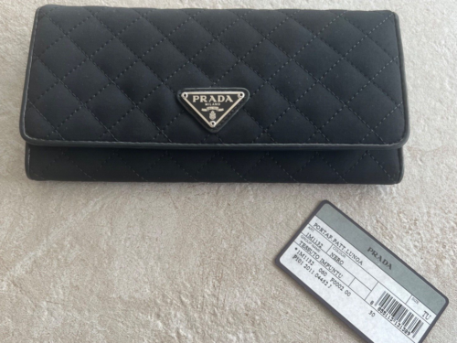 Authentic Prada Large Black Tressuto Impuntu Nylon Diamond Quilted Wallet 1M1132