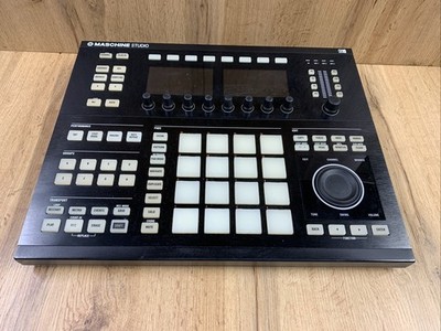 Native Instrument MASCHINE STUDIO Controller Black Power On PARTS REPAIR No Cord