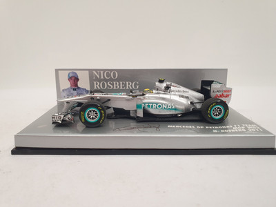 1/43 RARE MERCEDES-BENZ GP PETRONAS F1 TEAM MGP W02 2011