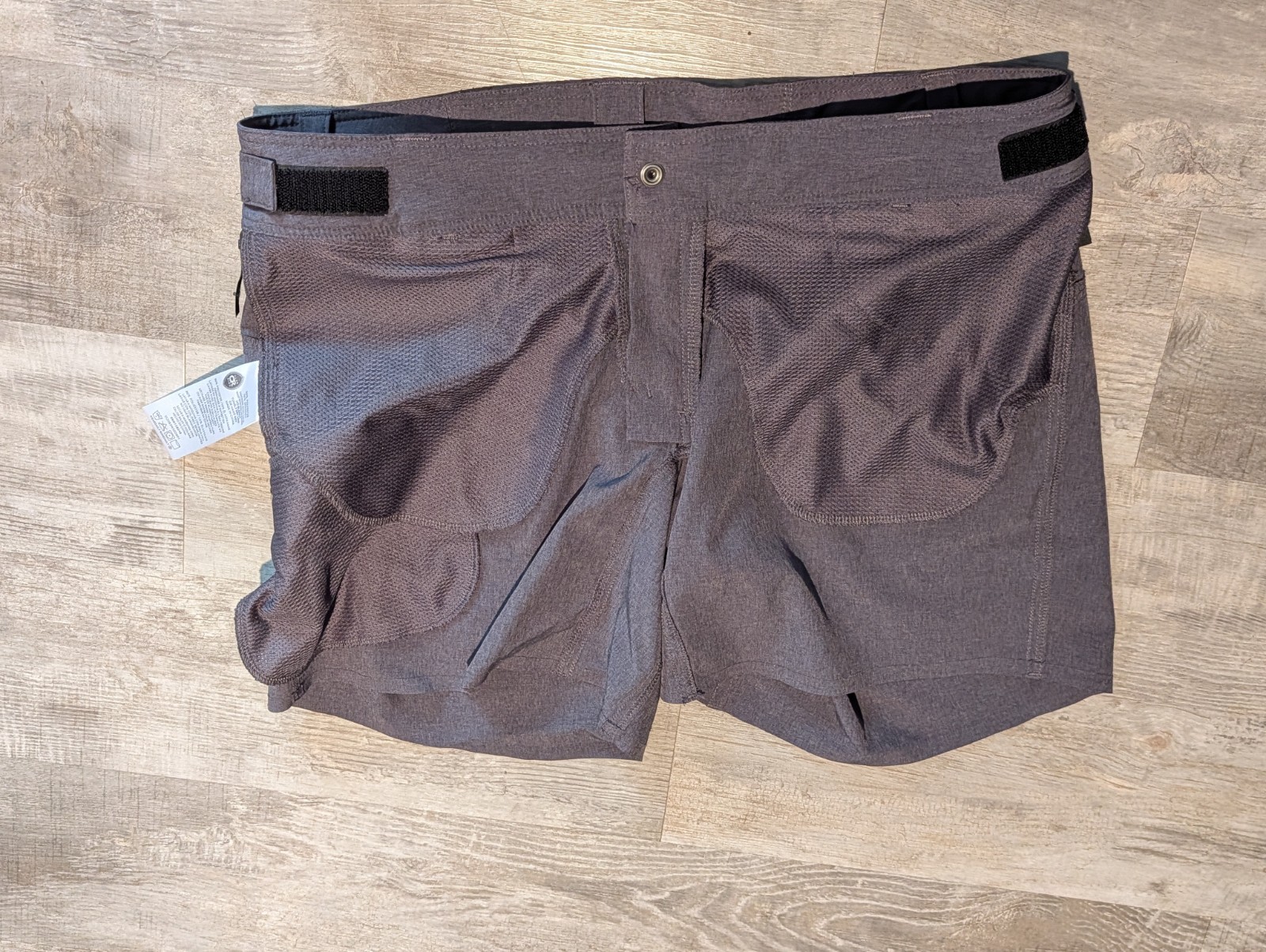 Club Ride Eden Cycling Bike Shorts CR Womens L Gray Adjustable Stretch Pockets