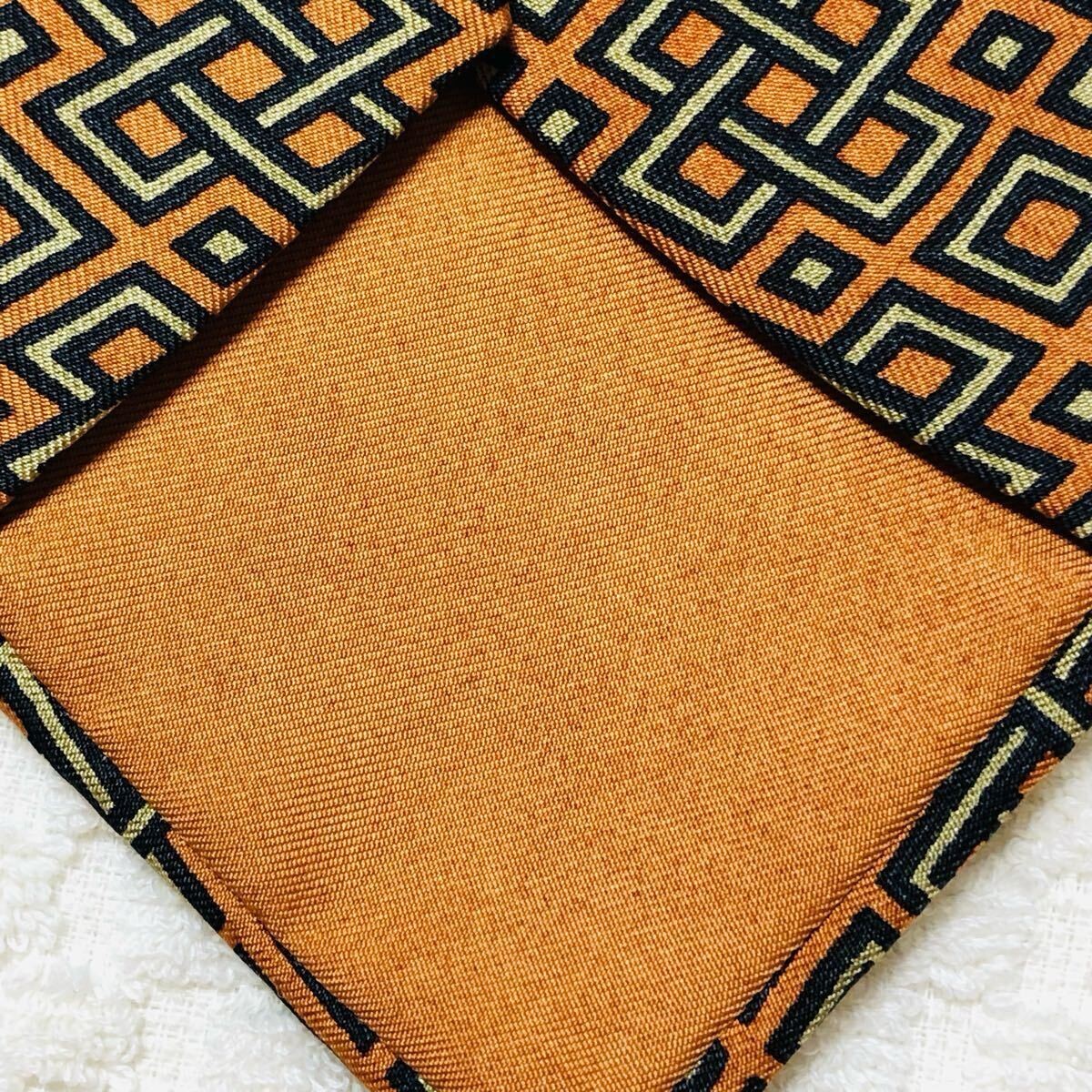 Excellent condition HERMES tie rectangular loop d… - image 8