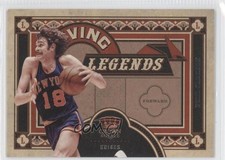 2009-10 Crown Royale Living Legends Phil Jackson #8 0a1