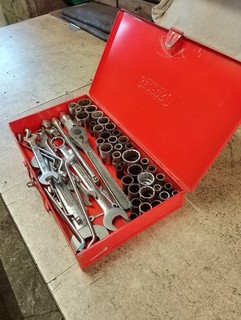 USED VINTAGE BEDFORD SHEFFIELD SOCKET SET
