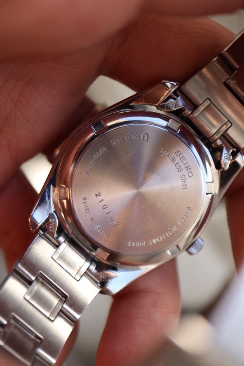 Seiko 8F32 Square Rectangular Watch Automatic 16.… - image 5