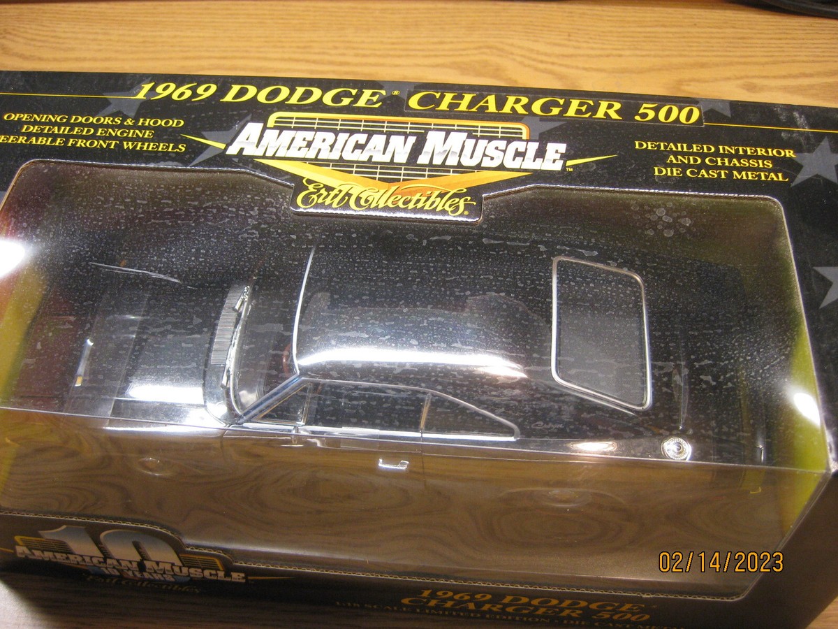 1/18 1969 DODGE CHARGER 500 CHROME 