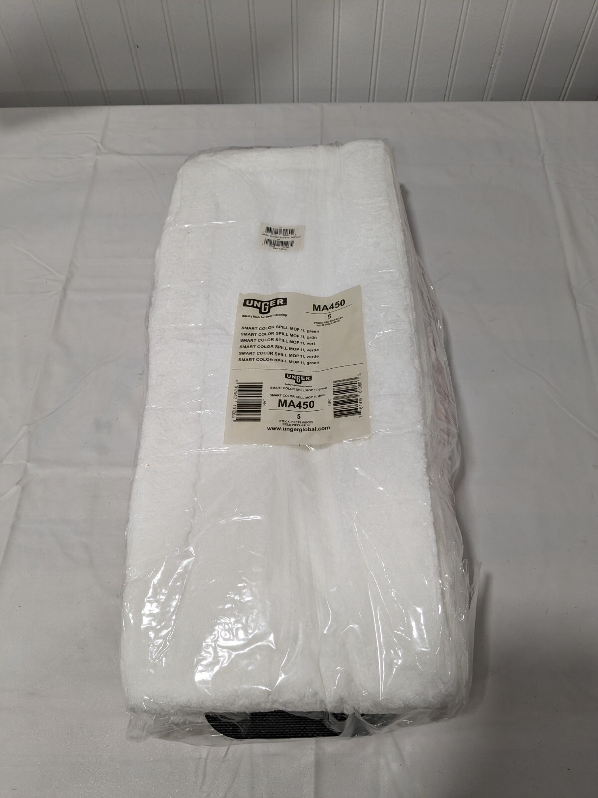 UNGER 16" Wet Mop Pad: Quick Change, Medium, White Mop, Micr