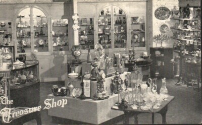 Postcard-The Treasure Shop, Goldblatt  Brothers State St Chicago, Illinois 3007