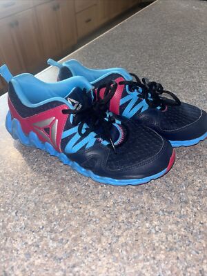 Reebok Zigtech  Size 4 1/2 Navy Blue Pink  Running Shoes