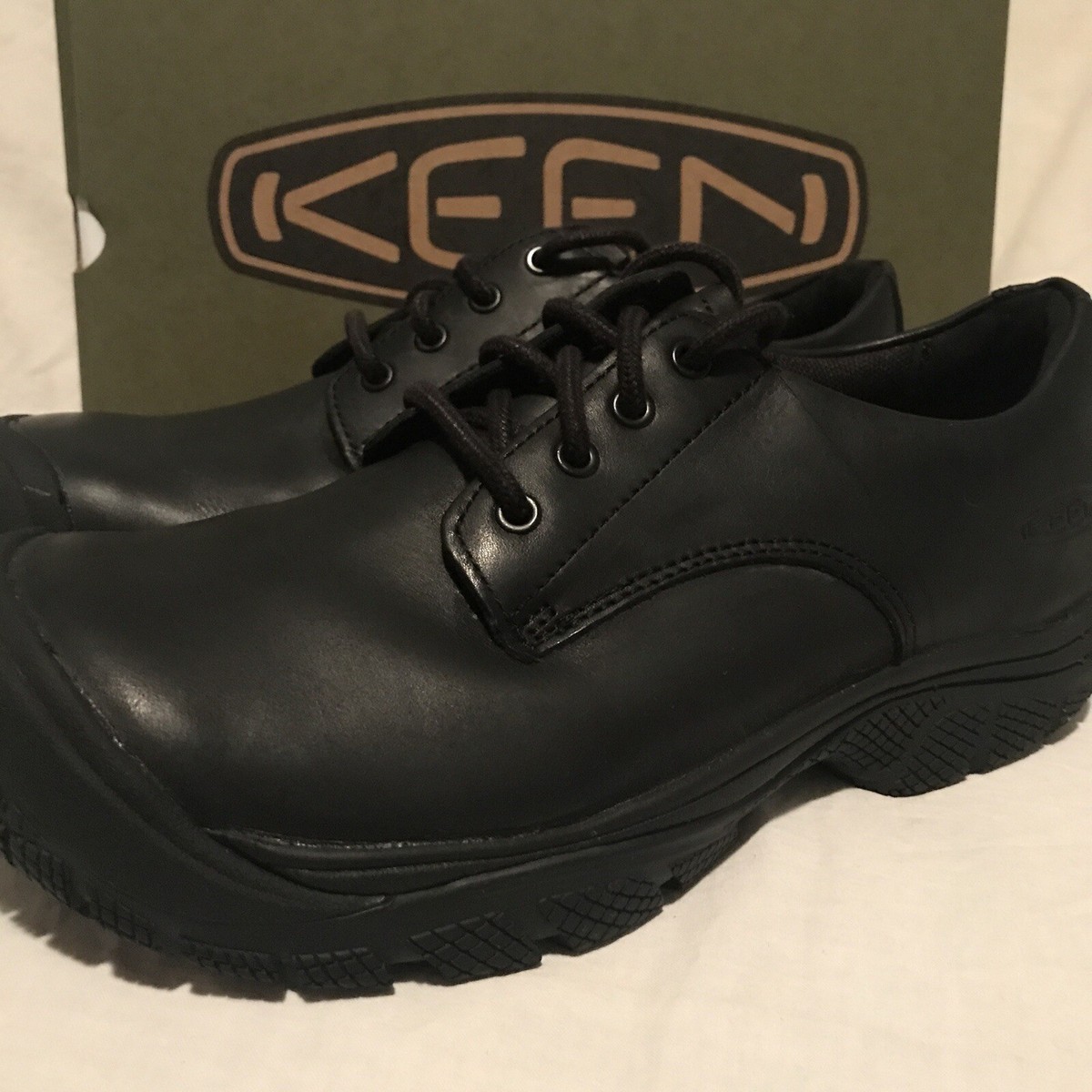 NEW KEEN Men display picture 2