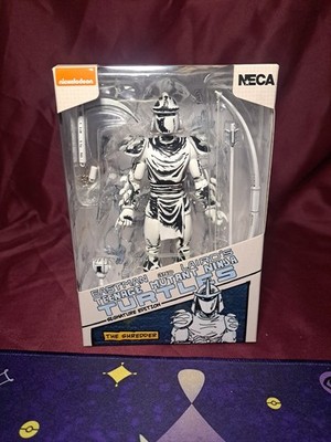 NECA TMNT The Shredder Signature Edition AutoT 7'' Action Figure