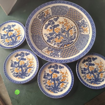 VINTAGE Imari style serving bowl Platter & 4 SAUCER Plates Complete Set ~Japan~