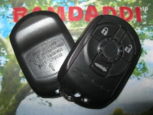 Mint OEM 05-07 Cadillac XLR Remote Fob Transmitter  10354922 image 2
