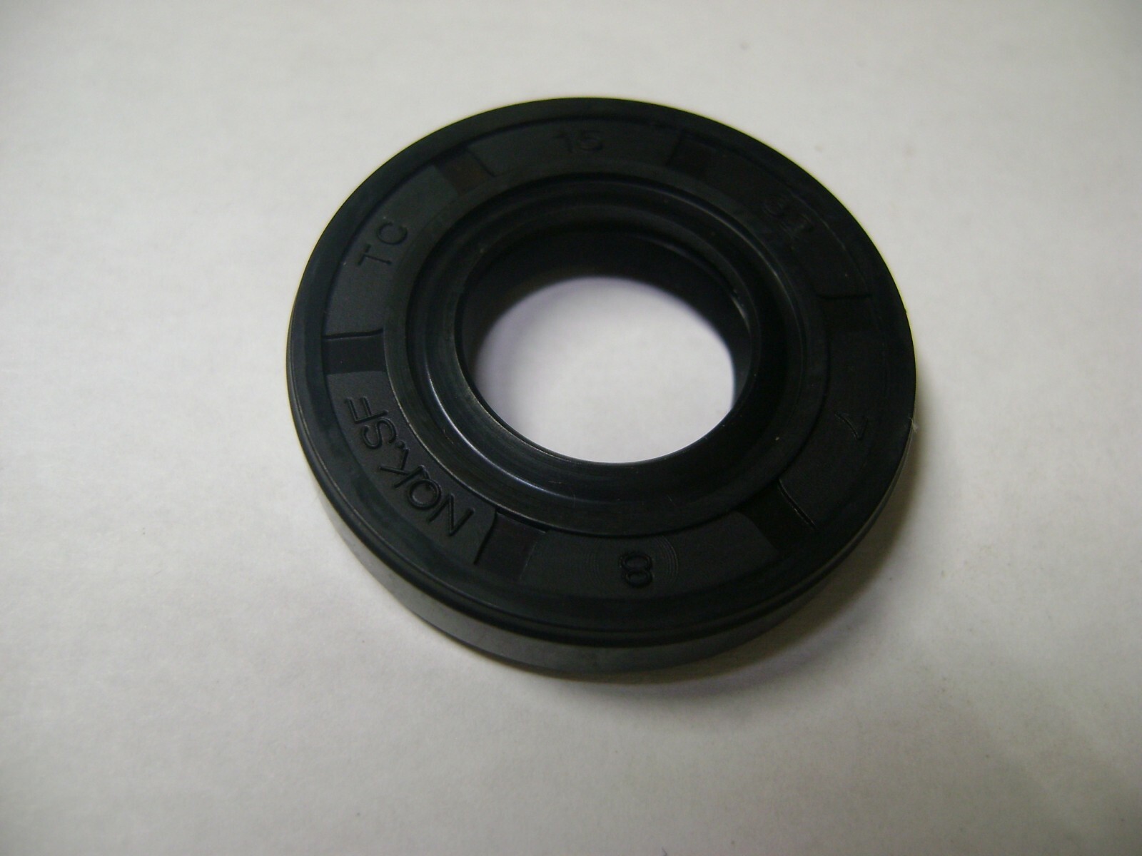 EAI Metric Oil Shaft Seal 19X32X7mm Dust Grease Seal TC Double Lip