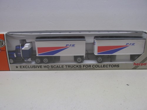 CON COR # 001031 ~ P.I.E. SEMI TRACTOR CON REMOLQUES TÁNDEM 27' ~ ESCALA HO | Zustand: New