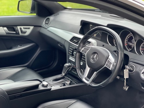 2014 14 MERCEDES-BENZ C CLASS 6.3 C63 AMG V8 MCT SpdS 2DR COUPE PETROL FMBSH - Picture 16 of 24