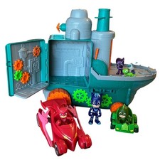 PJ Masks Romeo's Factory Lab Owlette Gekko Romeo Catboy Figures 2 vehicles
