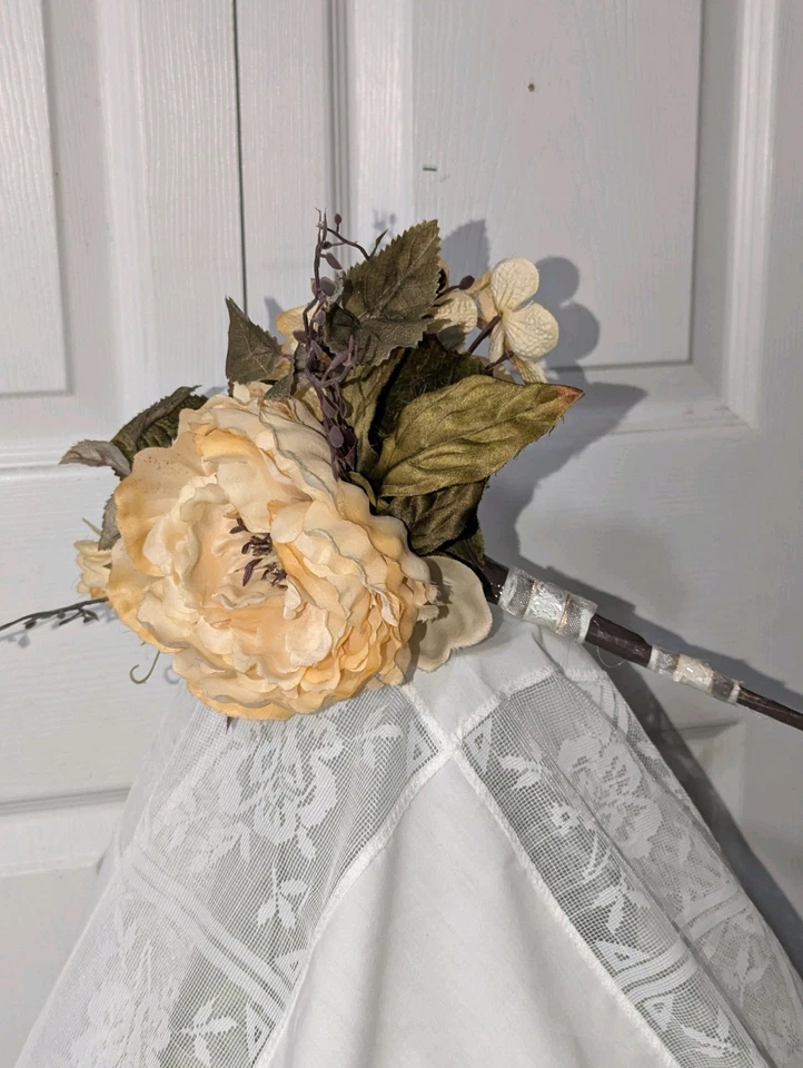 Ramo de boda novios boutonniere y ramo de dama de honor Foto 3 de 3