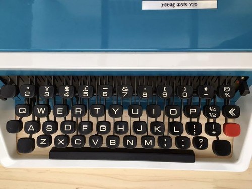 Antique Olivetti typewriter U 315 - Picture 2 of 7